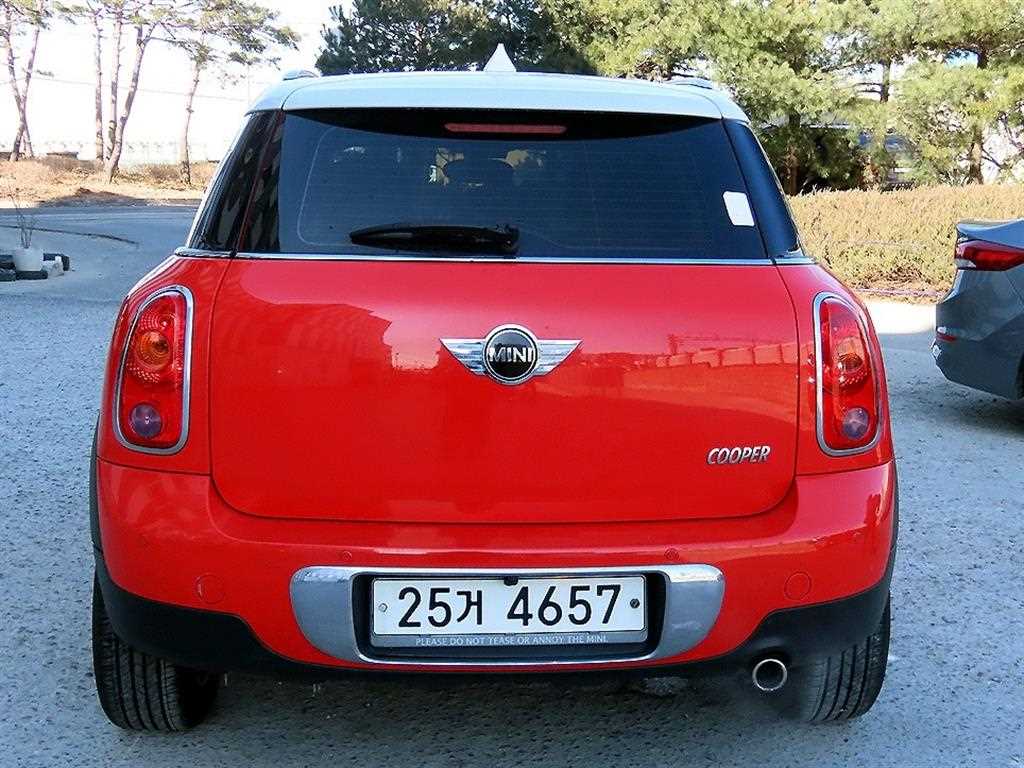 Mini Countryman - Vista 4
