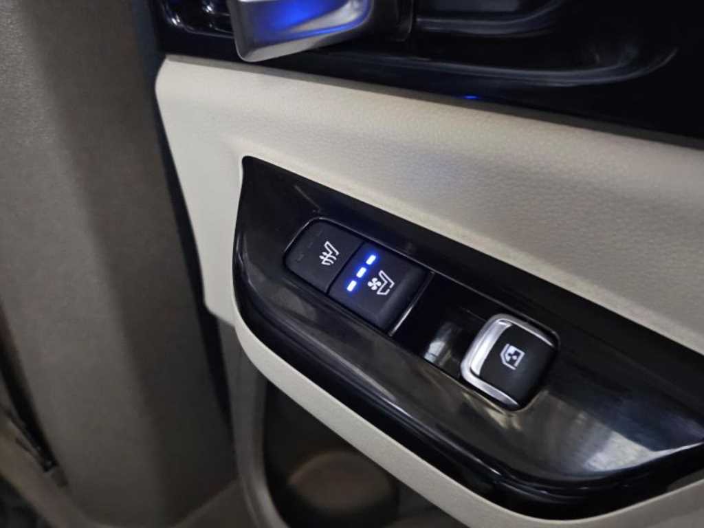 KIA Carnival 2021 Blanco - Importación desde Corea - HF Imports Iquique - Foto 16