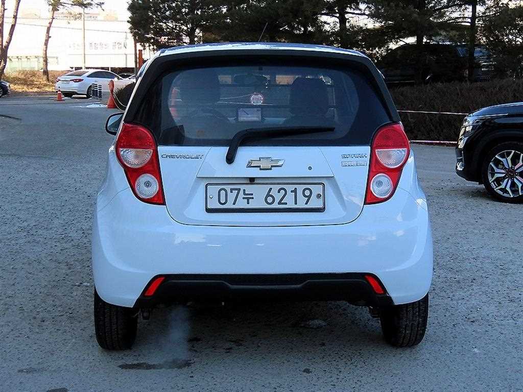 Chevrolet Spark - Vista 4