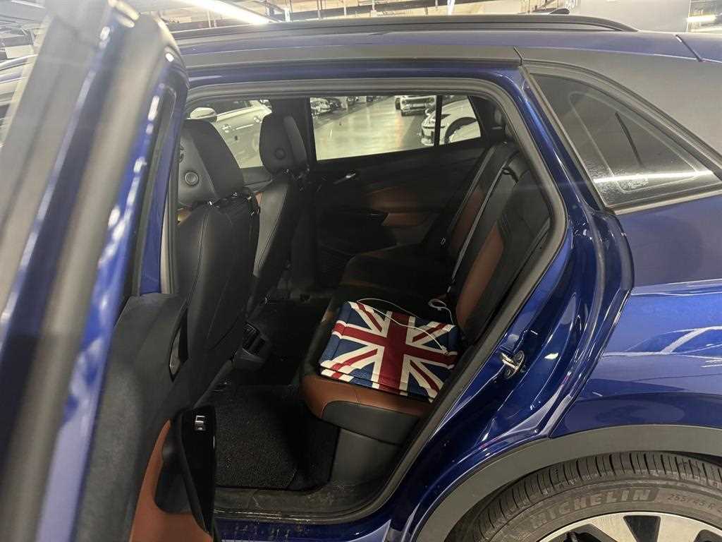 Volkswagen ID.4 - Vista 11