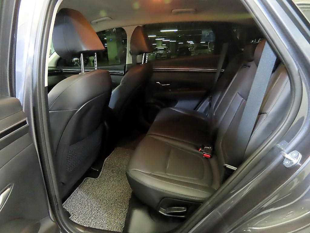 HYUNDAI Tucson - Vista 7