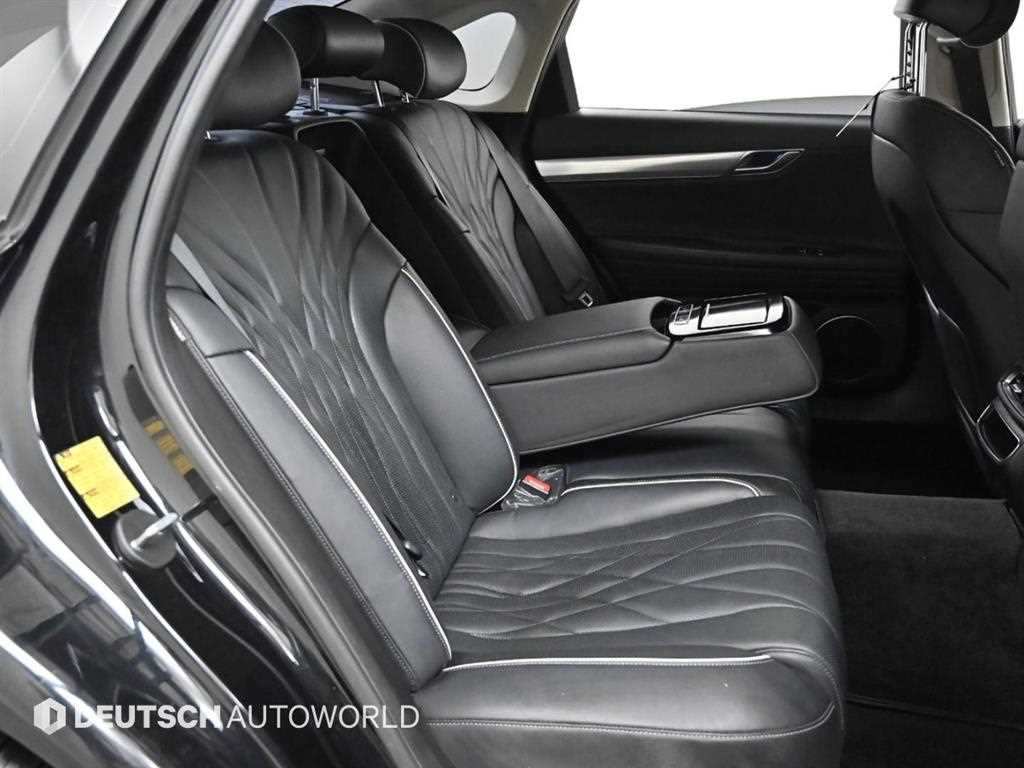 Genesis G80 - Vista 12