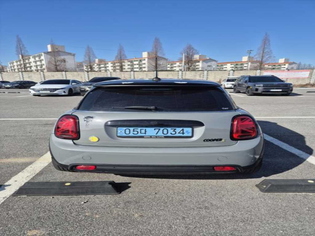 Mini Cooper Electric - Vista 2