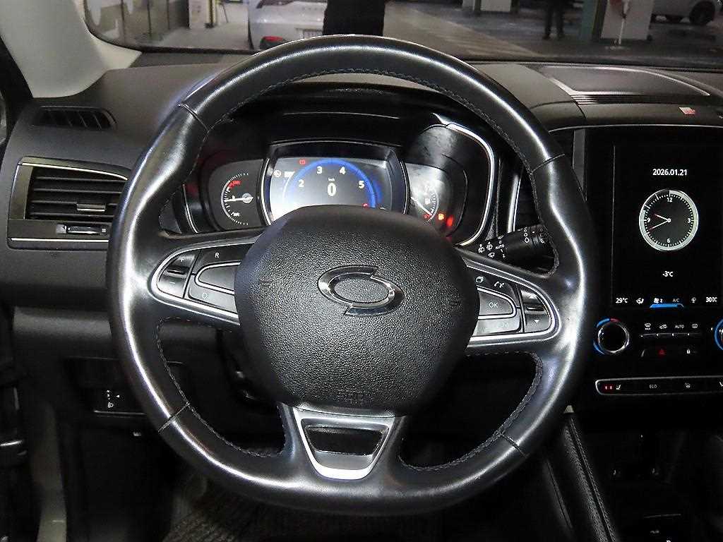 SAMSUNG QM6 - Vista 8