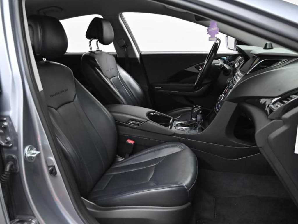 HYUNDAI Grandeur - Vista 12