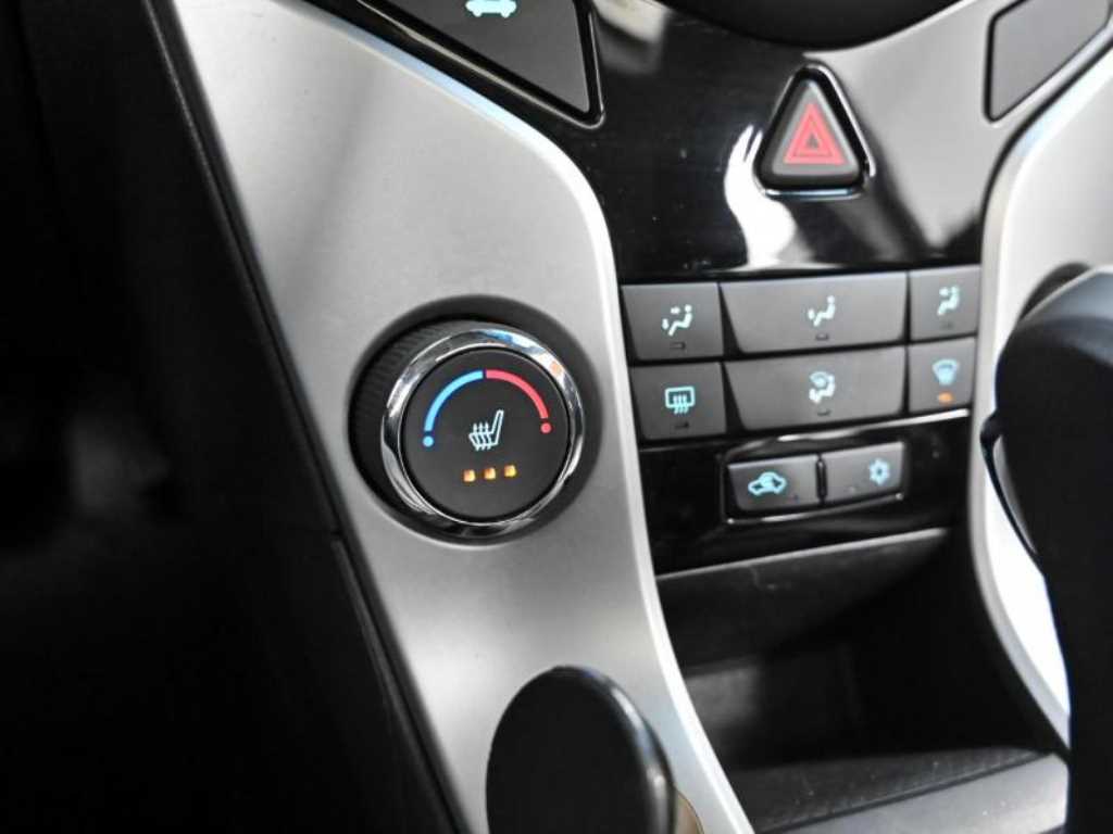 Chevrolet Cruise 2015 - Importación desde Corea - HF Imports Iquique - Foto 17