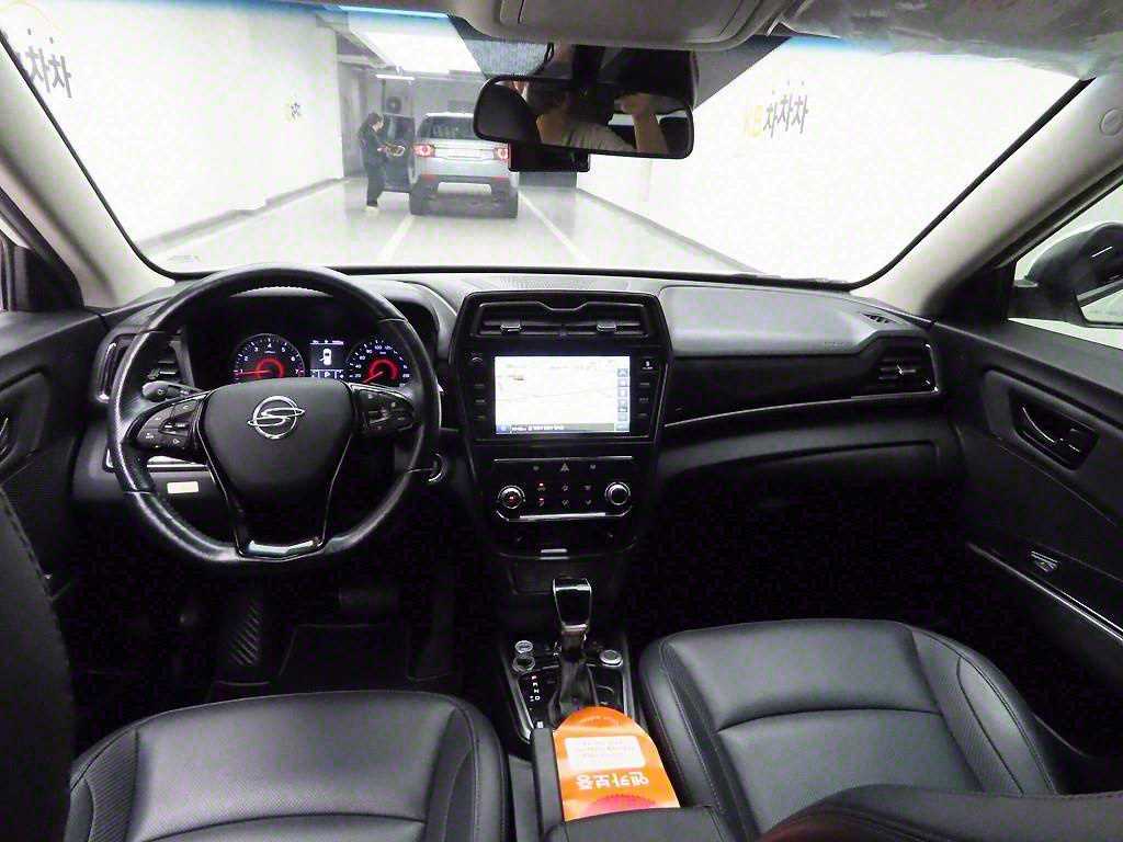 Ssangyong Tivoli - Vista 6