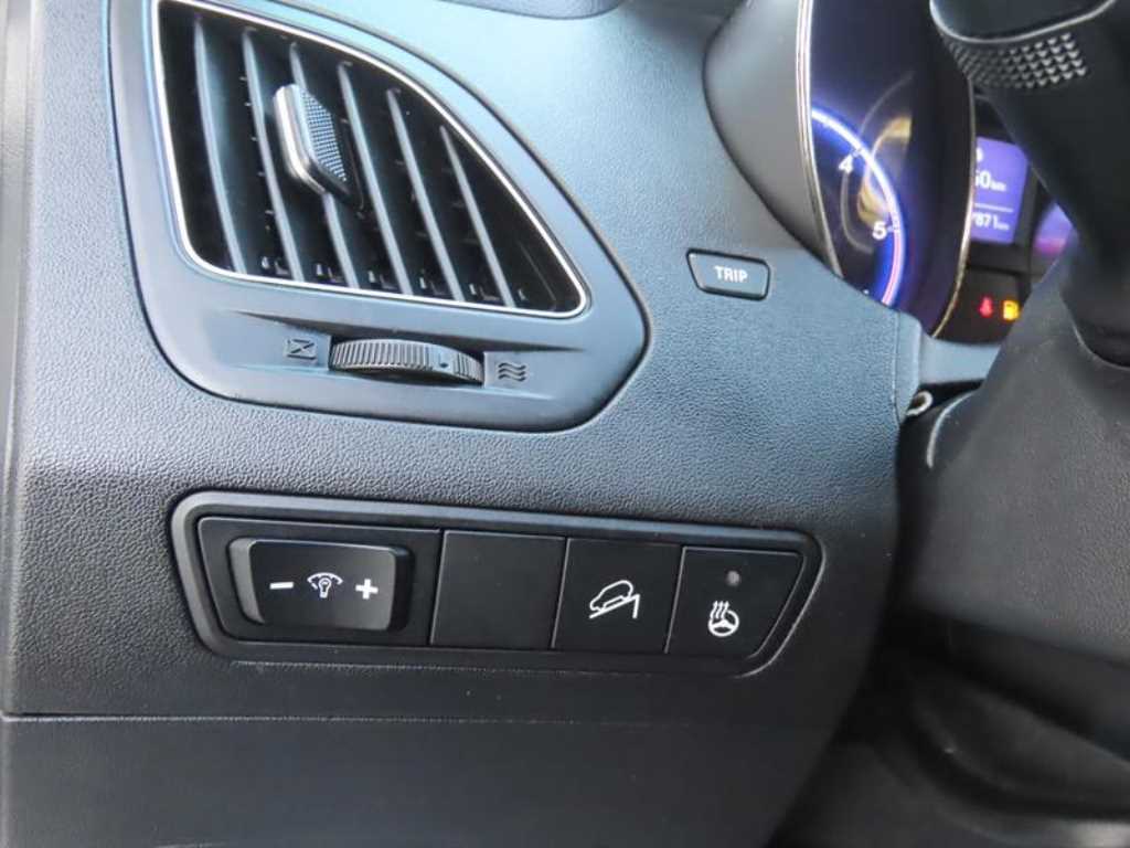 HYUNDAI Tucson - Vista 12