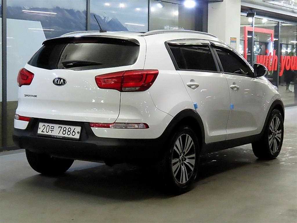 KIA Sportage - Vista 4