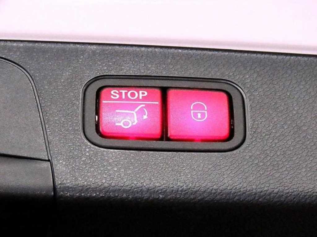 Mercedes Benz GLC Class 2017 Blanco - Importación desde Corea - HF Imports Iquique - Foto 15