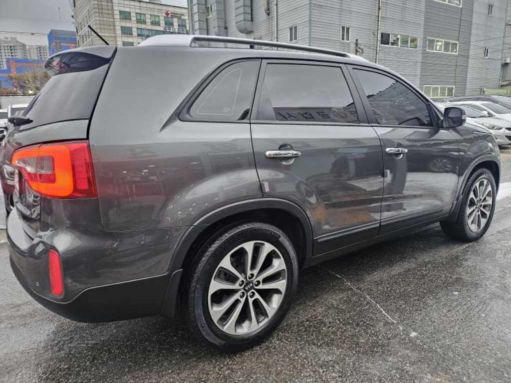 KIA Sorento - Vista 5