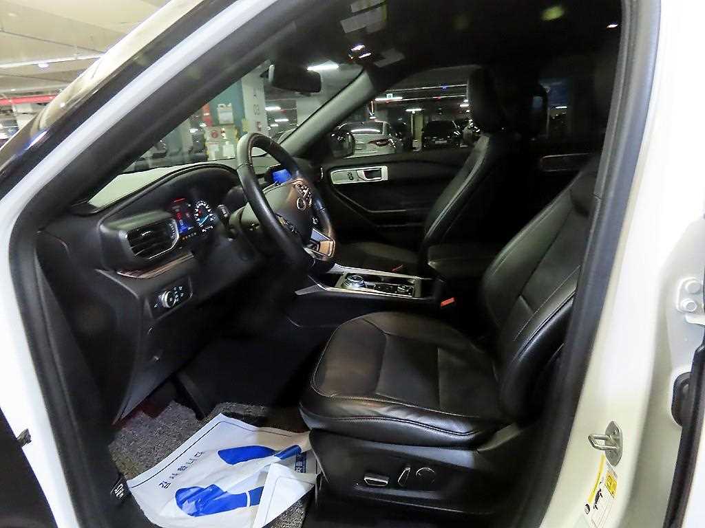 Ford Explorer - Vista 6