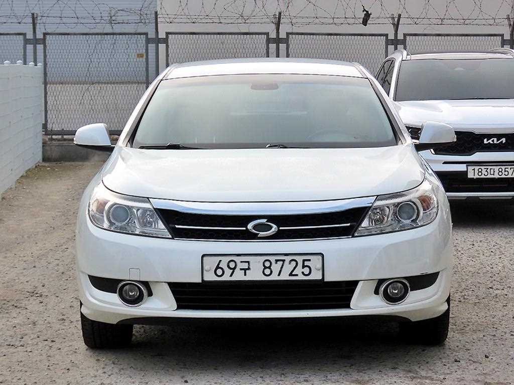 SAMSUNG SM5 2010 Blanco - Importación desde Corea - HF Imports Iquique - Foto 1