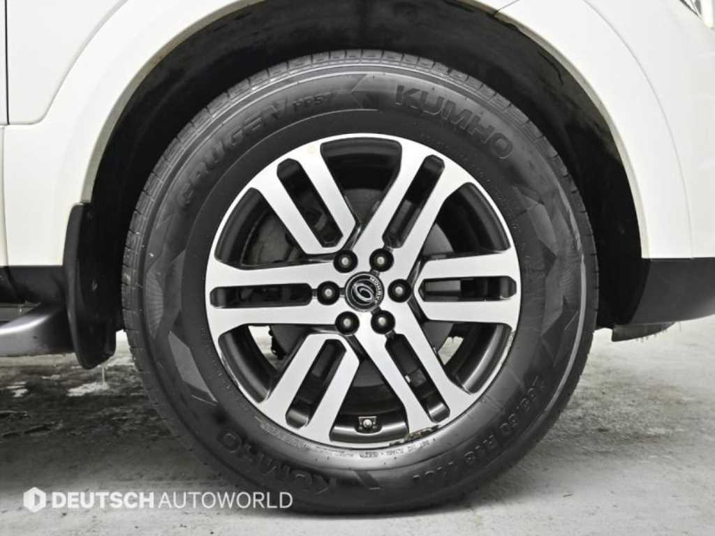 KIA Mohave - Vista 5