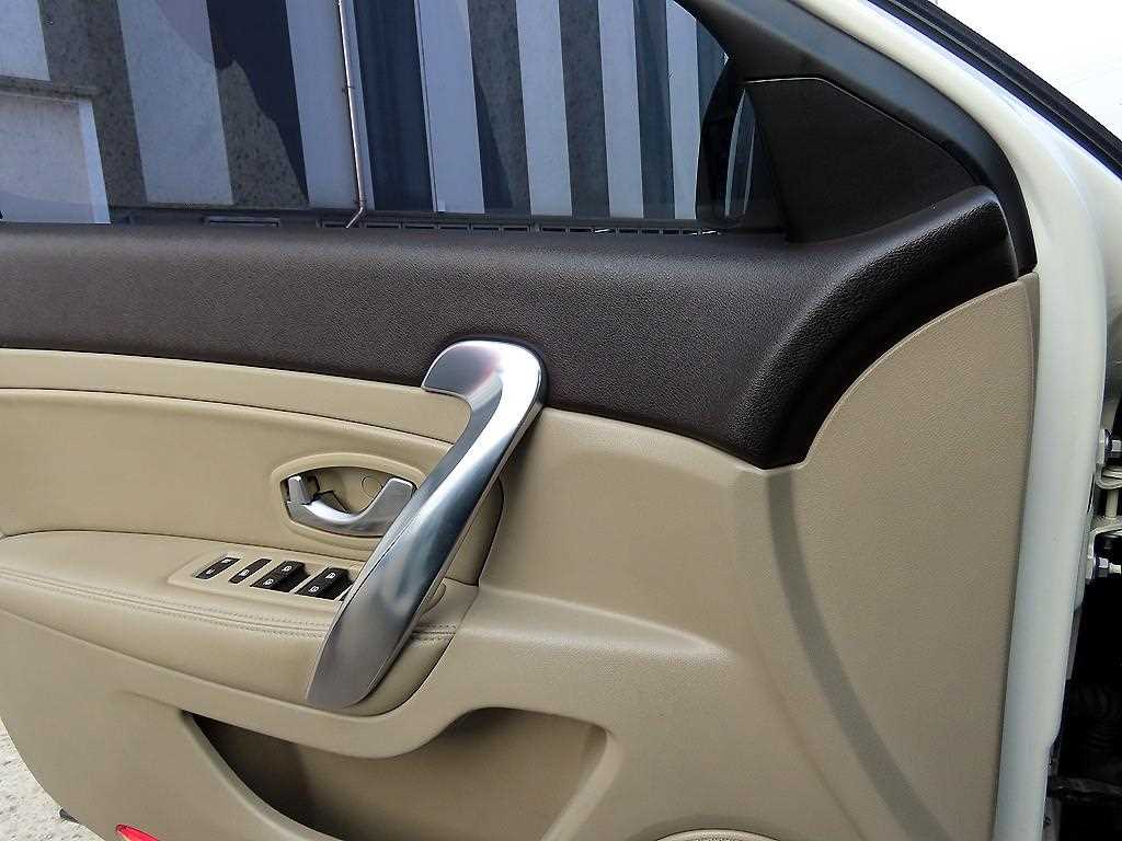 SAMSUNG SM5 - Vista 11