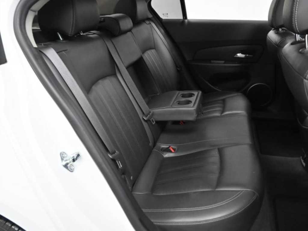 Chevrolet Cruise - Vista 12