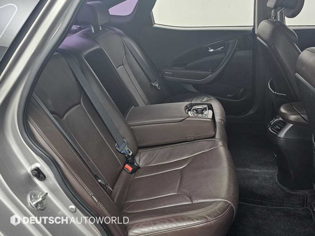 HYUNDAI Grandeur - Vista 12