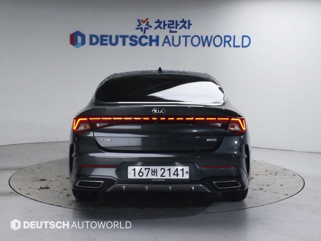 KIA K5 - Vista 4