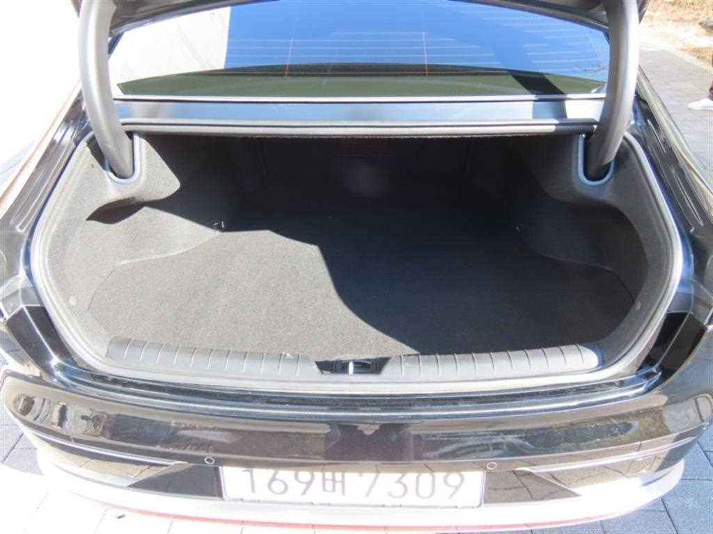 HYUNDAI Grandeur 2023 Negro - Importación desde Corea - HF Imports Iquique - Foto 18