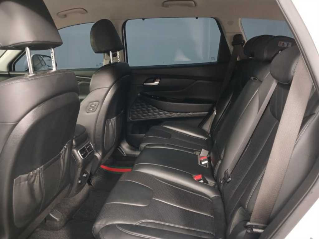 HYUNDAI Santa Fe - Vista 7