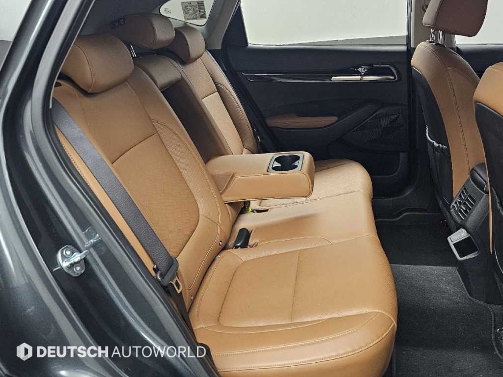 KIA Seltos - Vista 12