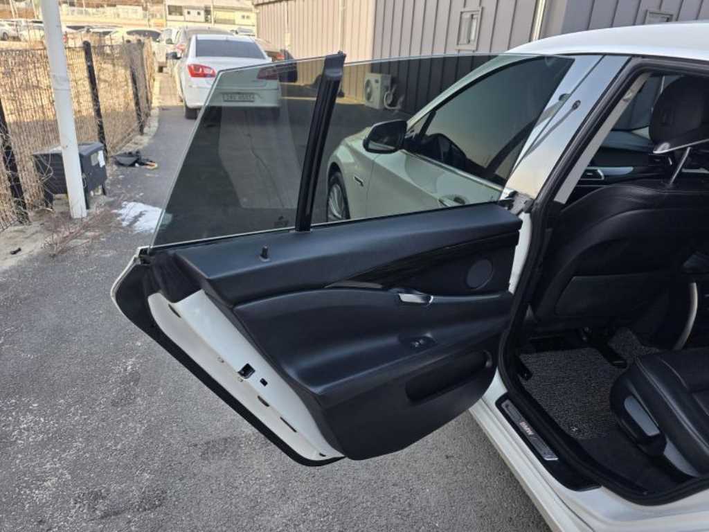 BMW Gran Turismo - Vista 7