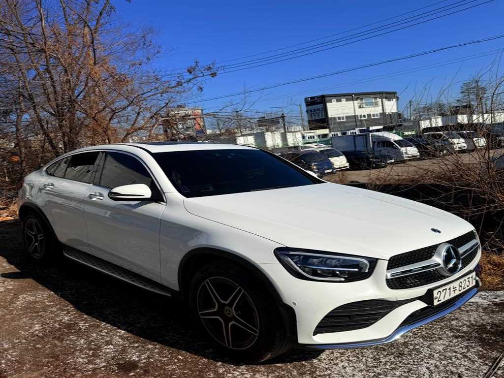 Mercedes Benz GLC Class - Vista 2