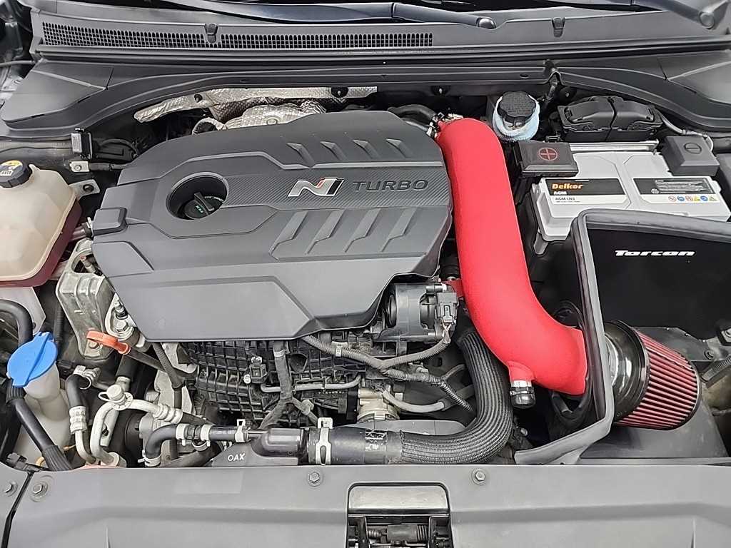 HYUNDAI Veloster - Vista 5