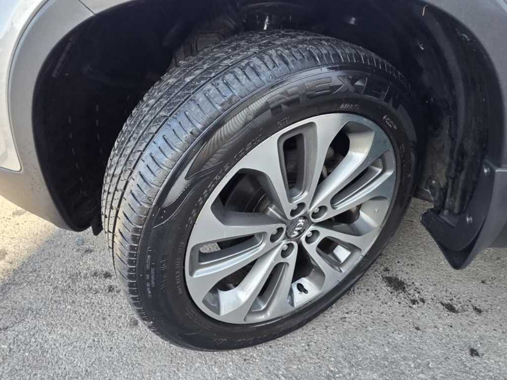 KIA Sorento 2014 Plateado - Importación desde Corea - HF Imports Iquique - Foto 18