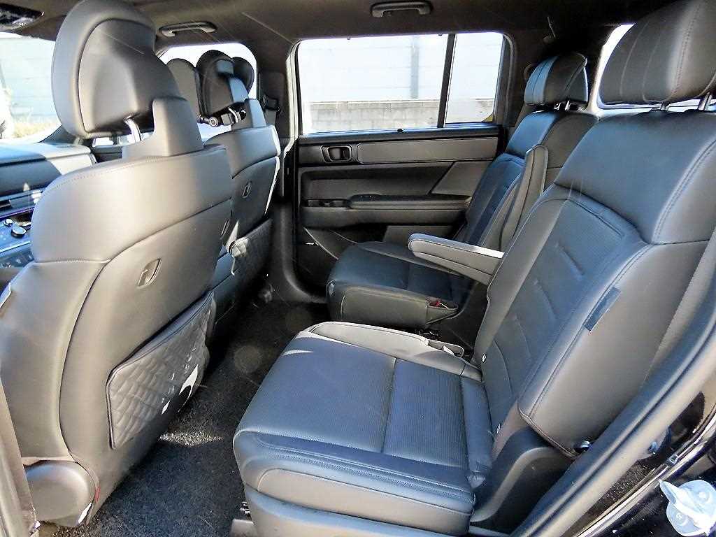 HYUNDAI Santa Fe - Vista 6