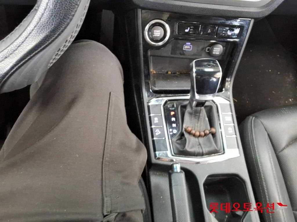 Ssangyong Korando 2019 Blanco - Importación desde Corea - HF Imports Iquique - Foto 15