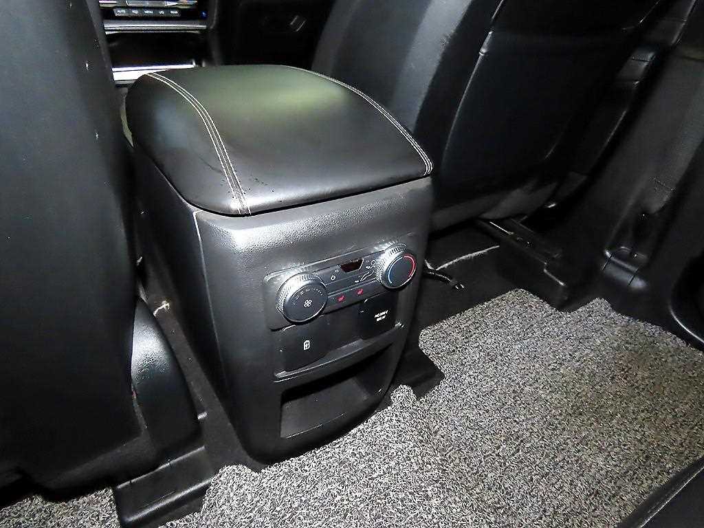 Ford Explorer 2020 Blanco - Importación desde Corea - HF Imports Iquique - Foto 14