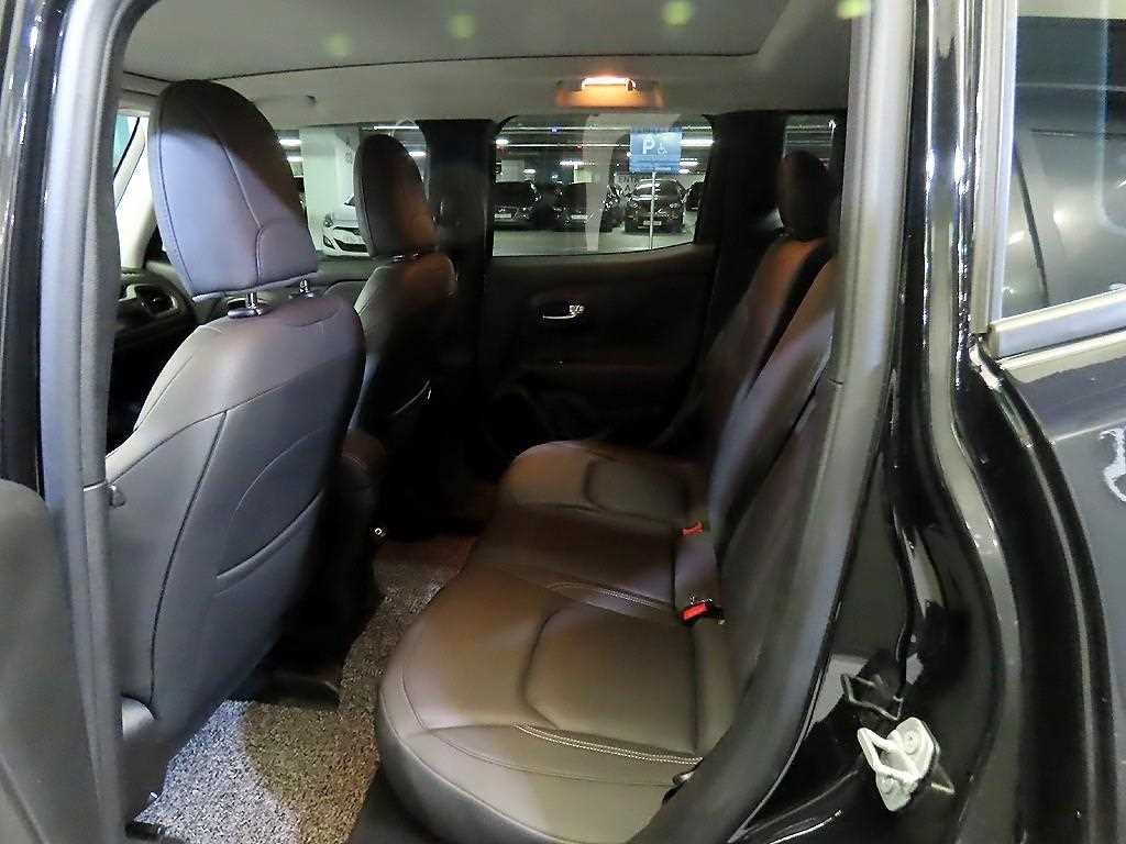 Jeep Renegade - Vista 7