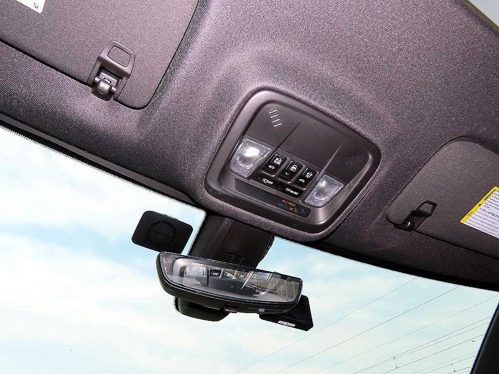 Chevrolet Travers 2022 Blanco - Importación desde Corea - HF Imports Iquique - Foto 14