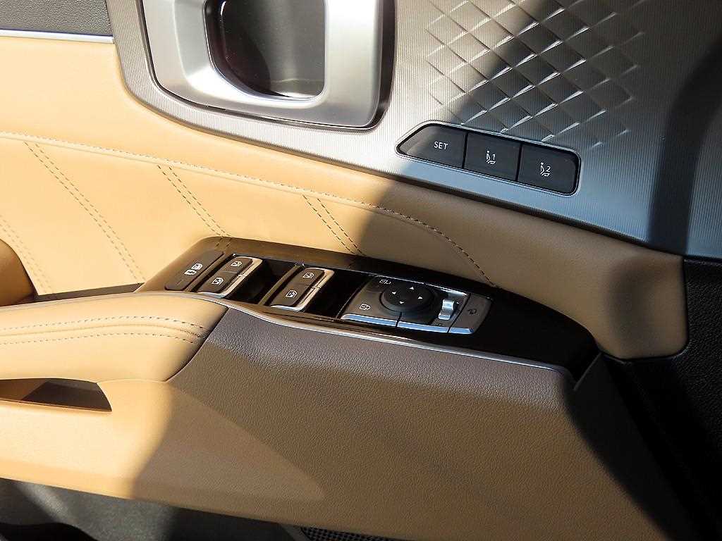 KIA Sorento - Vista 11