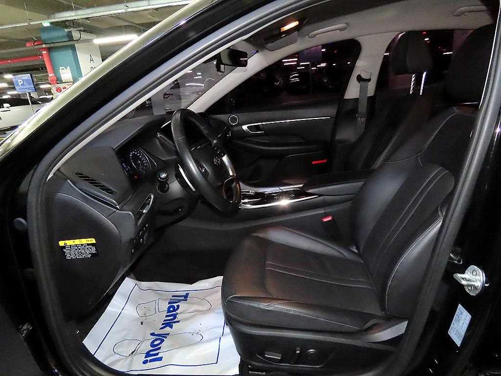 HYUNDAI Sonata - Vista 6