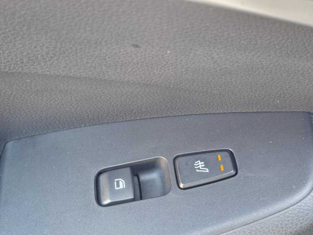 KIA Seltos - Vista 12