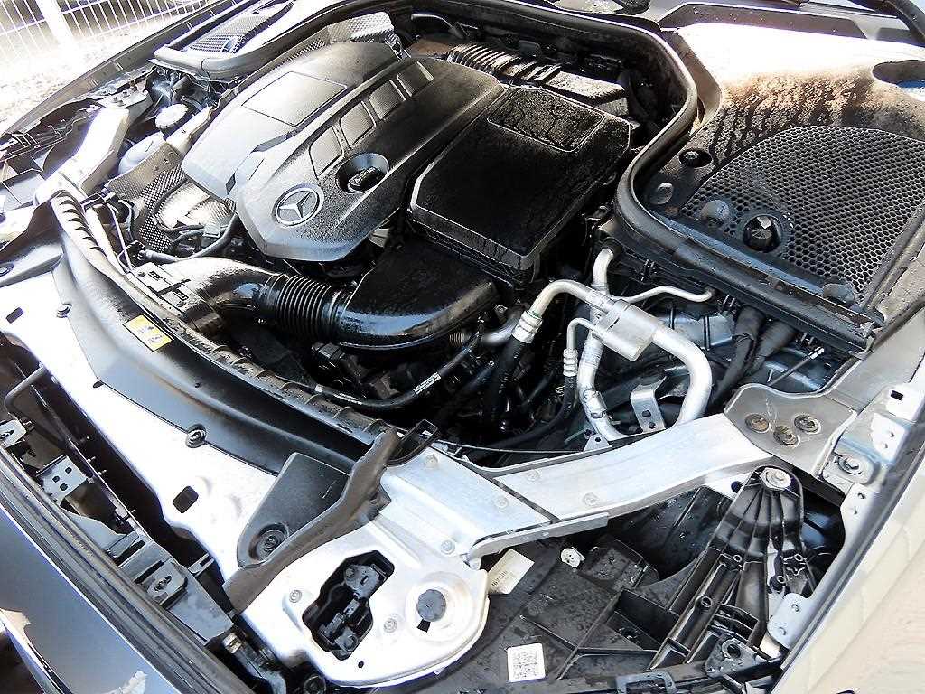 Mercedes Benz E class 2018 Gris - Importación desde Corea - HF Imports Iquique - Foto 19