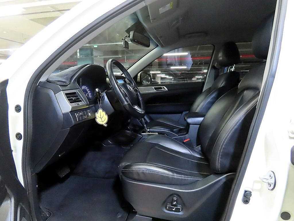 Ssangyong Rexton - Vista 6