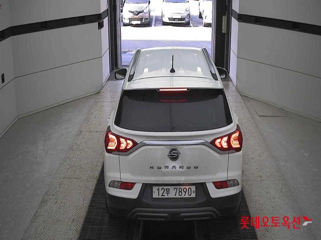 Ssangyong Korando - Vista 4