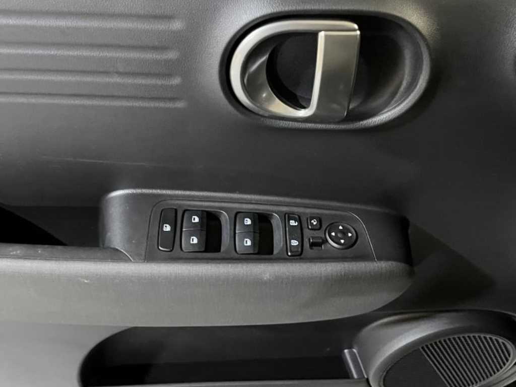 HYUNDAI Casper - Vista 12