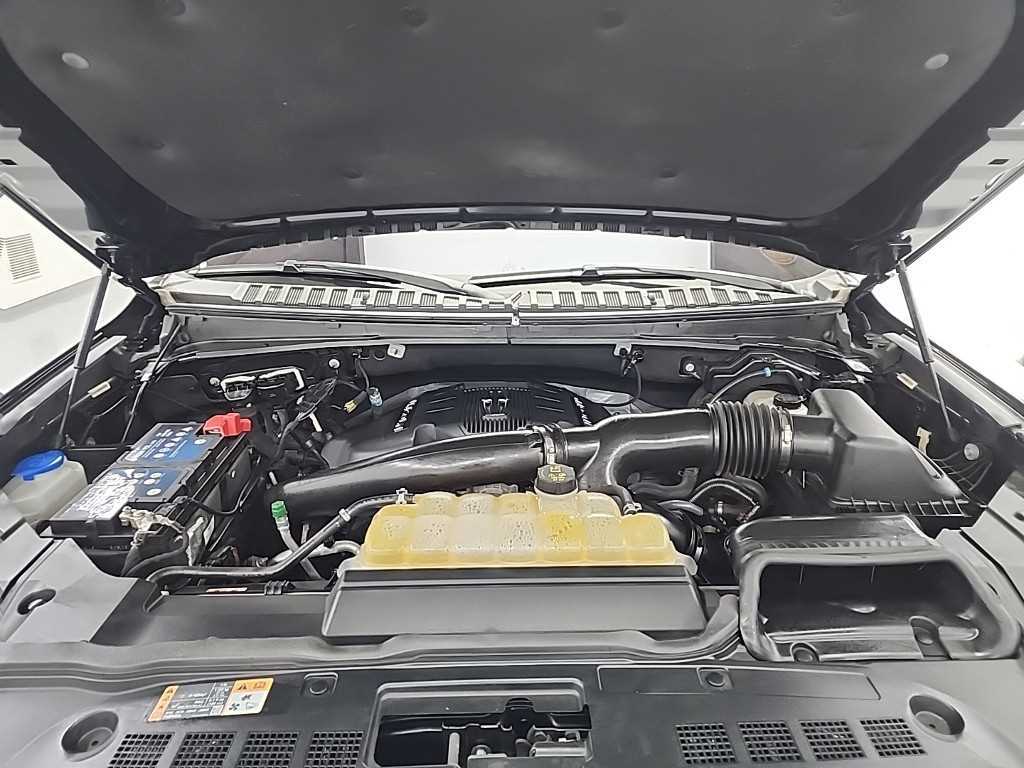 Lincoln Navigator - Vista 5