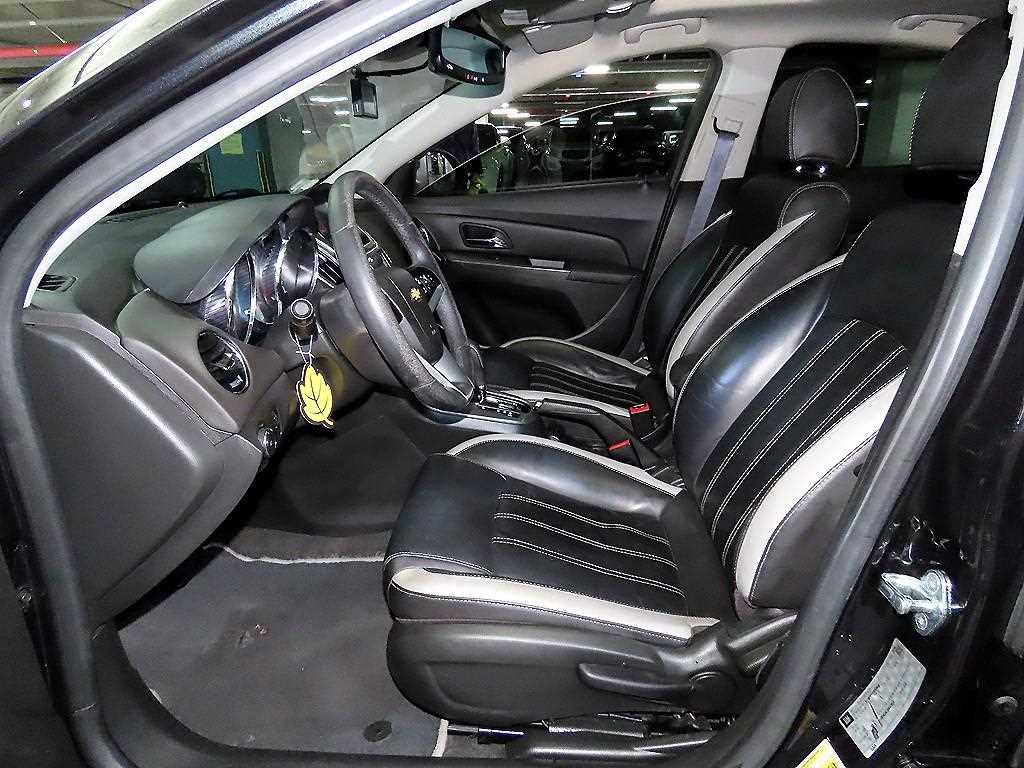 Chevrolet Cruise - Vista 6