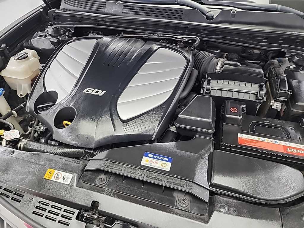 HYUNDAI Grandeur - Vista 5