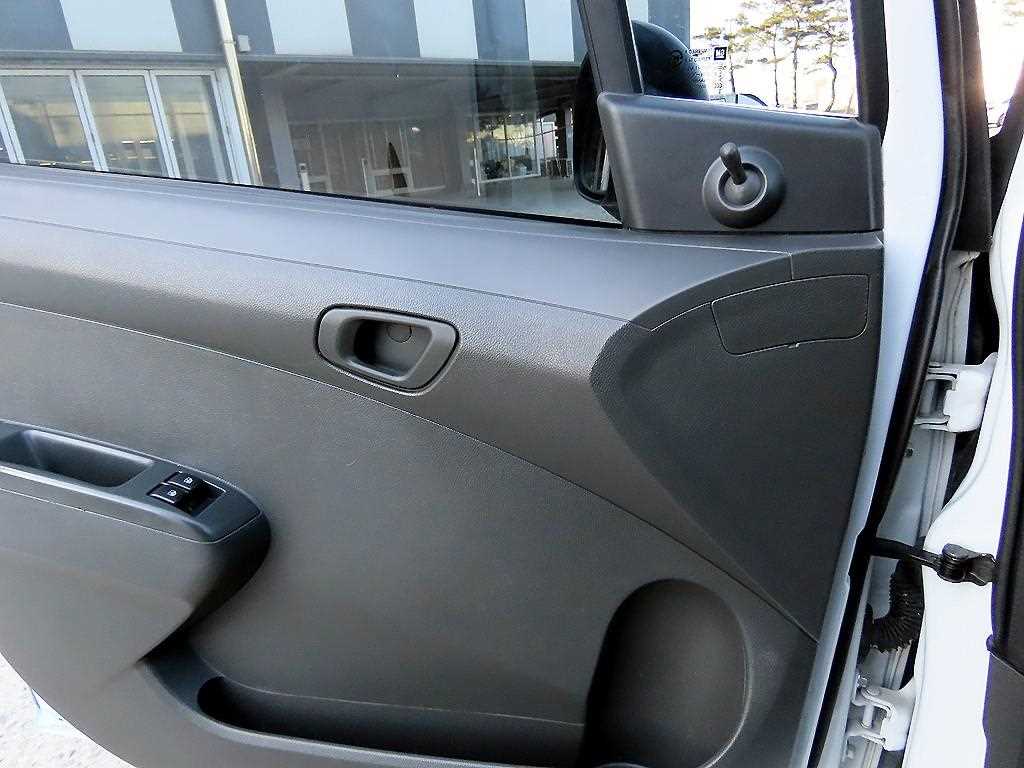 Chevrolet Spark 2015 Blanco - Importación desde Corea - HF Imports Iquique - Foto 14