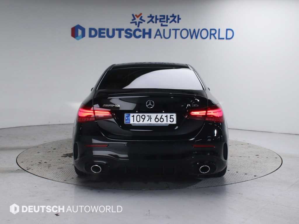 Mercedes Benz A Class - Vista 4