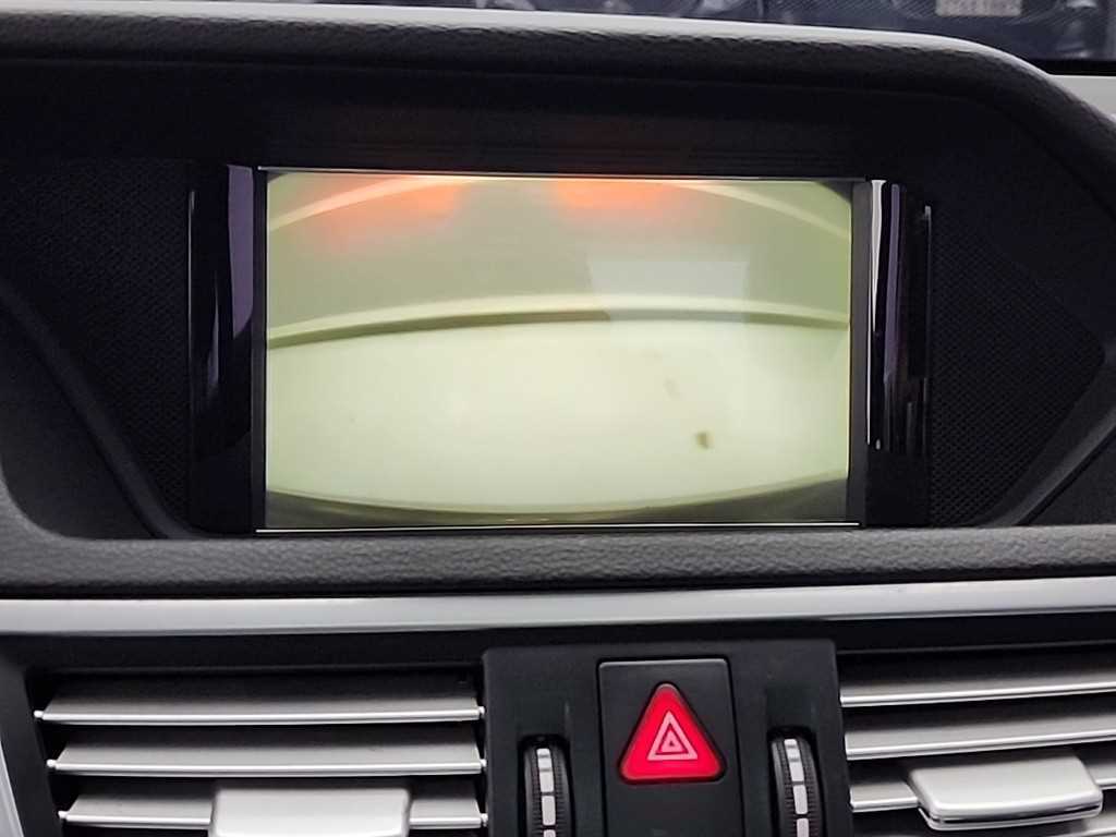 Mercedes Benz E class 2012 Negro - Importación desde Corea - HF Imports Iquique - Foto 16