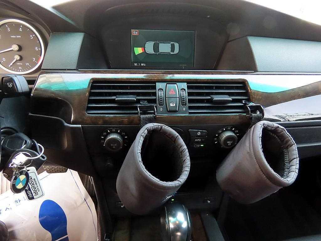 BMW 5 Series 2004 Plateado - Importación desde Corea - HF Imports Iquique - Foto 13