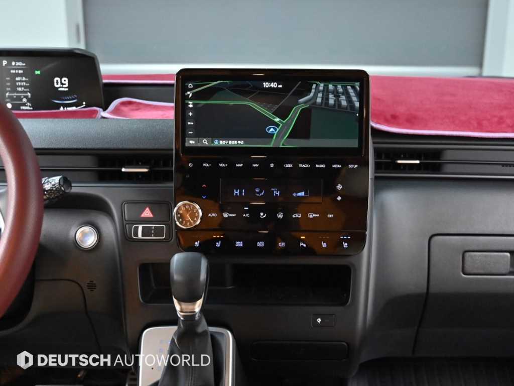 HYUNDAI Staria 2025 Blanco - Importación desde Corea - HF Imports Iquique - Foto 14