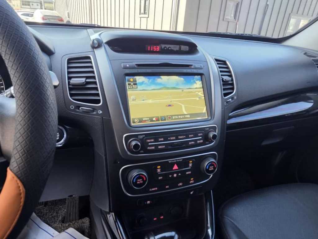 KIA Sorento 2014 Plateado - Importación desde Corea - HF Imports Iquique - Foto 16